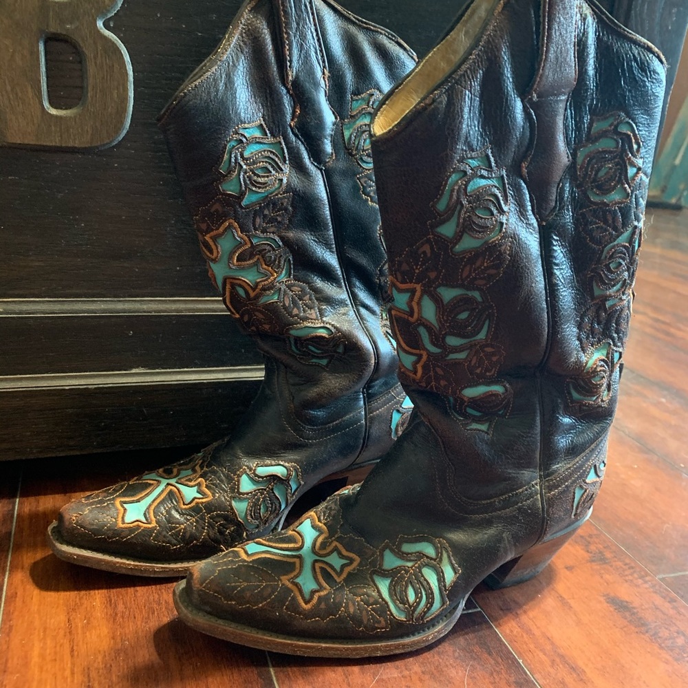 Corral cowboy boots size 7.5